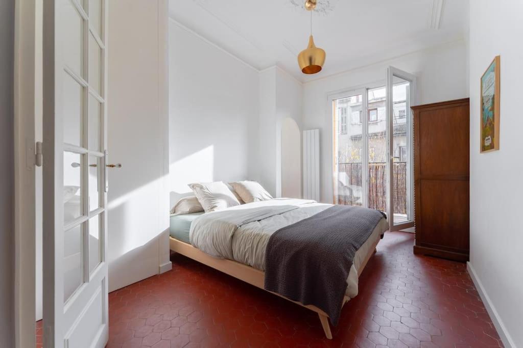 Superbe Appart, Central, Petit Balcon & Vue Place Marseille Bagian luar foto
